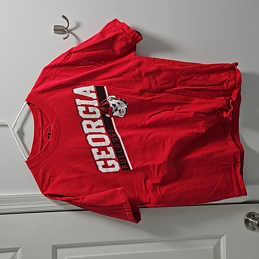 Red Georgia Bulldogs tee